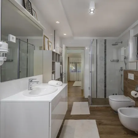 וילה Bonavia - Crowoder Luxury Rent *