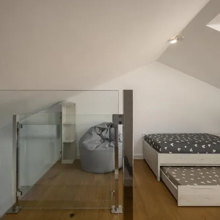 Bonavia - Crowoder Luxury Rent זאדאר