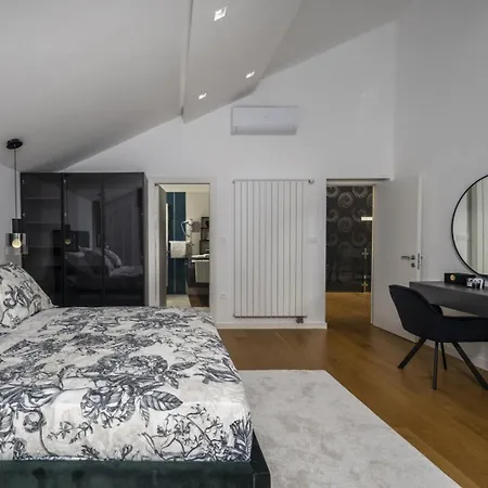 Bonavia - Crowoder Luxury Rent וילה